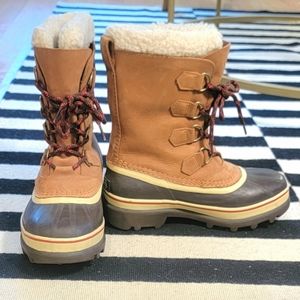 Sorel Women's Caribou Boot size 7.5
